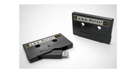 ノスタルジック Mvl 磁気テープ USB フラッシュ メモリ ドライブ 16GB