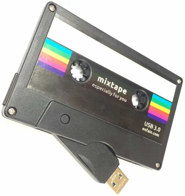 美しい格安価格プラスチック カセット テープ USB フラッシュ ドライブ ギフト用 2GB 4GB 8GB